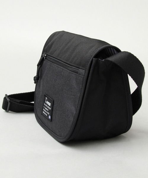 moz（モズ）の「メランジコンビ フラップトップ ミニショルダーバッグ リフレクトチャーム付き（ショルダーバッグ・レディース・ブラック/グレー/グレー系その他・FREE）」の6枚目の写真