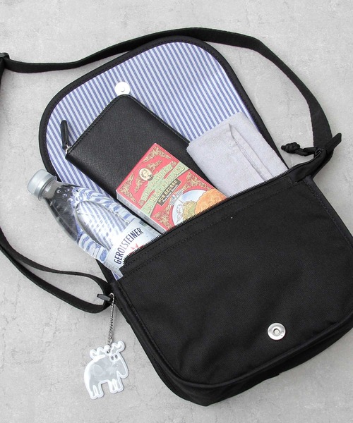 moz（モズ）の「メランジコンビ フラップトップ ミニショルダーバッグ リフレクトチャーム付き（ショルダーバッグ・レディース・ブラック/グレー/グレー系その他・FREE）」の15枚目の写真