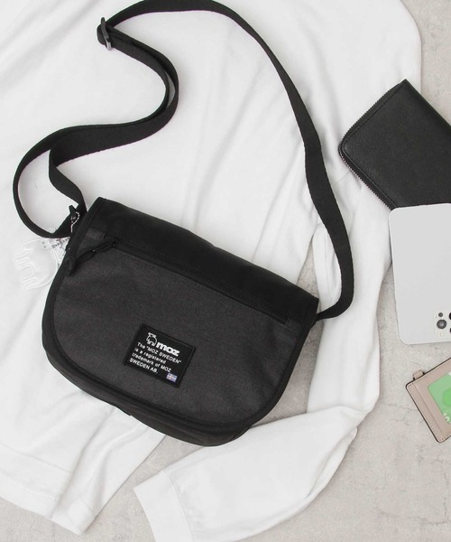 moz（モズ）の「メランジコンビ フラップトップ ミニショルダーバッグ リフレクトチャーム付き（ショルダーバッグ・レディース・ブラック/グレー/グレー系その他・FREE）」の11枚目の写真