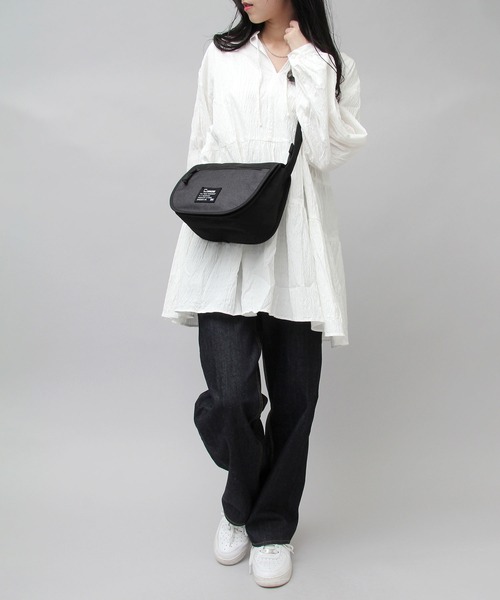 moz（モズ）の「メランジコンビ フラップトップ ミニショルダーバッグ リフレクトチャーム付き（ショルダーバッグ・レディース・ブラック/グレー/グレー系その他・FREE）」の22枚目の写真