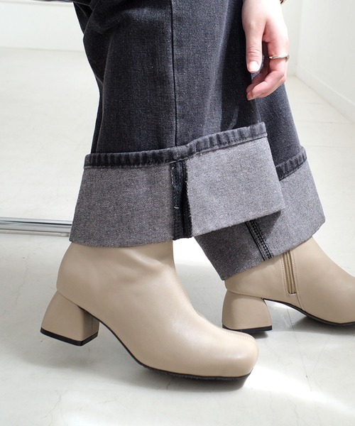AmiAmi（アミアミ）の「【2025秋冬再販】ワイドスクエアトゥブーツ ショートブーツ（ブーツ・レディース・ベージュ/ブラック/キャメル/グレイッシュベージュ/アイボリー/ダークカーキ/ブラウン・L/LL/M/S/3L）」の18枚目の写真