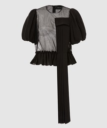 SHORT PUFF SLEEVE BLOUSE WITH PLEATED PATCH