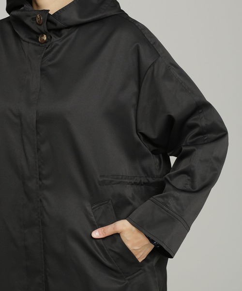 NANO universe（ナノユニバース）の「nanotex フードロングコート（モッズコート・レディース・ブラック/モカ・FREE）」の9枚目の写真