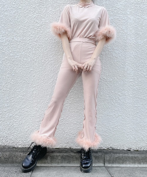 lilLilly（リルリリー）の「ベロアファーパンツ（その他パンツ・レディース・ブラック/ピンク/ブルー/アイボリー・FREE）」の16枚目の写真