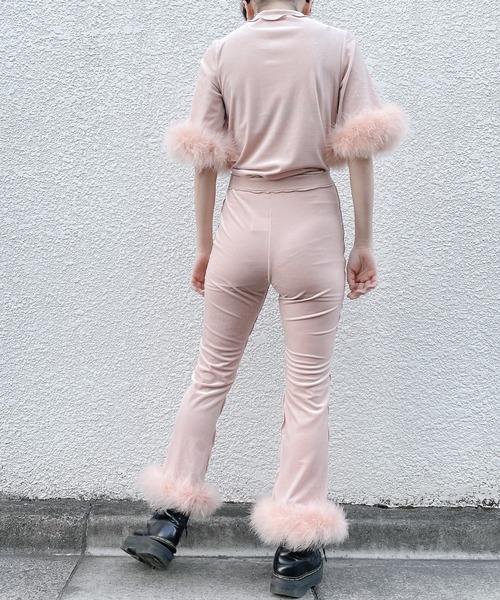 lilLilly（リルリリー）の「ベロアファーパンツ（その他パンツ・レディース・ブラック/ピンク/ブルー/アイボリー・FREE）」の13枚目の写真