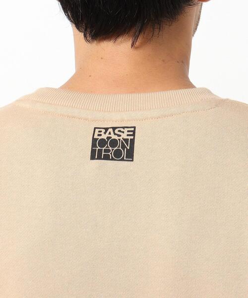 OSAMU GOODS(オサムグッズ)の「◆OSAMU GOODS/オサムグッズ コラボ フロント刺繍 裏毛クルーネック(スウェット・メンズ・ベージュ/グレー/アイボリー・04/03/02)」の12枚目の写真