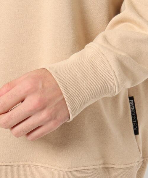 OSAMU GOODS(オサムグッズ)の「◆OSAMU GOODS/オサムグッズ コラボ フロント刺繍 裏毛クルーネック(スウェット・メンズ・ベージュ/グレー/アイボリー・04/03/02)」の4枚目の写真