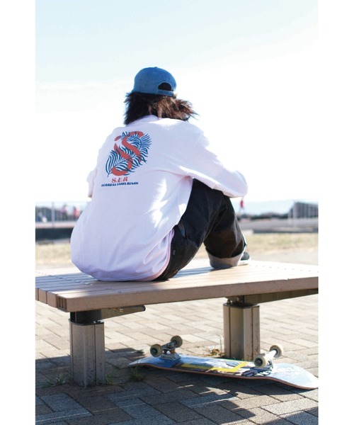 SURREAL(シュルリアル)の「【S.U.R/エスユーアール】S-GREEN L/S T-SHIRT(Tシャツ/カットソー・メンズ・ホワイト/モスグリーン・MEDIUM/LARGE)」の3枚目の写真