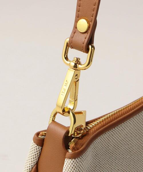 JW PEI（ジェイダブリューペイ）の「＜JW PEI（ジェイダブリュー ペイ）＞ EvaShoulderBag P（ショルダーバッグ・レディース・ナチュラル/その他1・FREE）」の11枚目の写真