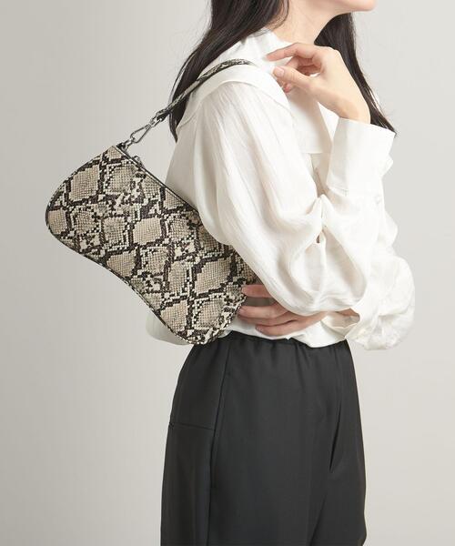 JW PEI（ジェイダブリューペイ）の「＜JW PEI（ジェイダブリュー ペイ）＞ EvaShoulderBag P（ショルダーバッグ・レディース・ナチュラル/その他1・FREE）」の15枚目の写真