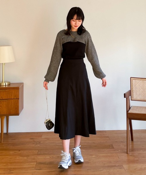 EPIMI E'PIMMY(エピミエピミー)の「ショートニット+リブタンクset(ニット/セーター・レディース・ブラック/オフホワイト・MEDIUM)」の13枚目の写真