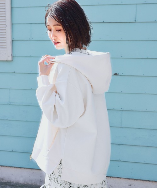 GLOBAL WORK（グローバルワーク）の「サマミエエアリーZIP／パーカー/262919（パーカー・レディース・オフホワイト/ブラック/アイボリー/ベージュ系その他3・MEDIUM/LARGE）」の2枚目の写真