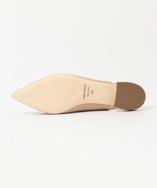 TOMORROWLAND （トゥモローランド）の「FABIO RUSCONI スリングバック フラットパンプス（パンプス・レディース・ブラック/ライトベージュ・37/38/36）」の4枚目の写真