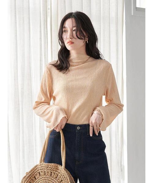 earth music&ecology（アースミュージックアンドエコロジー）の「シアープリーツカットプルオーバー（Tシャツ/カットソー・レディース・ベージュ/ライトグレー/ライトグリーン・FREE）」の4枚目の写真