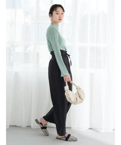 earth music&ecology（アースミュージックアンドエコロジー）の「シアープリーツカットプルオーバー（Tシャツ/カットソー・レディース・ベージュ/ライトグレー/ライトグリーン・FREE）」の17枚目の写真