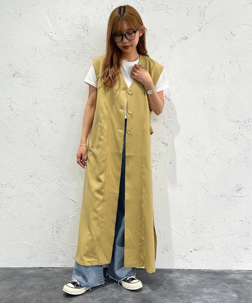 apres jour mignon（アプレジュールミニョン）の「ロングジレ【ZOZOTOWN限定アイテム】（ベスト・レディース・ブラック/イエロー/グレイッシュベージュ・フリー/X-LARGE）」の3枚目の写真