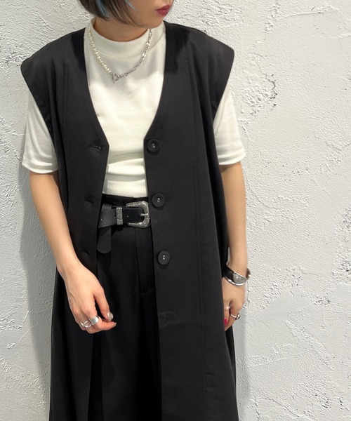 apres jour mignon（アプレジュールミニョン）の「ロングジレ【ZOZOTOWN限定アイテム】（ベスト・レディース・ブラック/イエロー/グレイッシュベージュ・フリー/X-LARGE）」の4枚目の写真