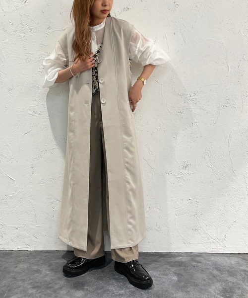 apres jour mignon（アプレジュールミニョン）の「ロングジレ【ZOZOTOWN限定アイテム】（ベスト・レディース・ブラック/イエロー/グレイッシュベージュ・フリー/X-LARGE）」の6枚目の写真