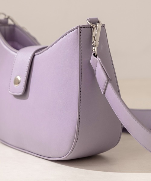 OLIVE des OLIVE(オリーブデオリーブ)の「ポーチ付きホーボーバッグ(ショルダーバッグ・レディース・ブラック/パープル/オフホワイト・FREE)」の5枚目の写真