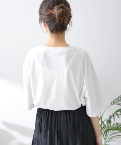 URBAN RESEARCH Sonny Label（アーバンリサーチサニーレーベル）の「ルーズロゴチュニックTシャツ（Tシャツ/カットソー・レディース・ホワイト/ブラック/チャコールグレー・FREE）」の10枚目の写真