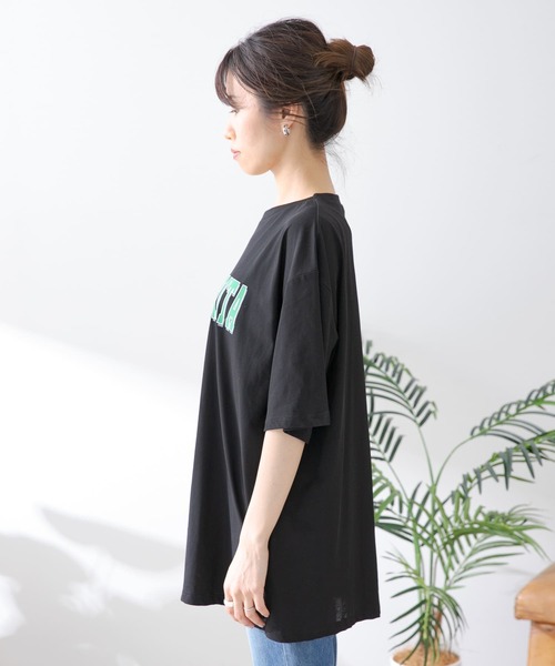 URBAN RESEARCH Sonny Label（アーバンリサーチサニーレーベル）の「ルーズロゴチュニックTシャツ（Tシャツ/カットソー・レディース・ホワイト/ブラック/チャコールグレー・FREE）」の12枚目の写真