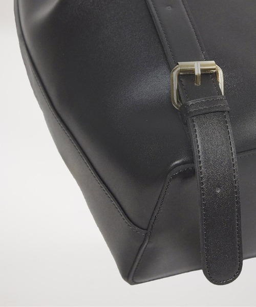 RANDEBOO（ランデブー）の「Renewal Bucket backpack（バックパック/リュック・レディース・ダークブラウン/ブラック/グレイッシュベージュ・FREE）」の7枚目の写真