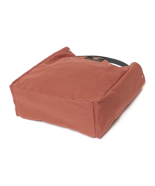 BAG'n'NOUN（バッグンナウン）の「BAG'n'NOUN × fennica / 別注 ツールバッグ（ショルダーバッグ・メンズ・ブラウン系その他・FREE）」の7枚目の写真