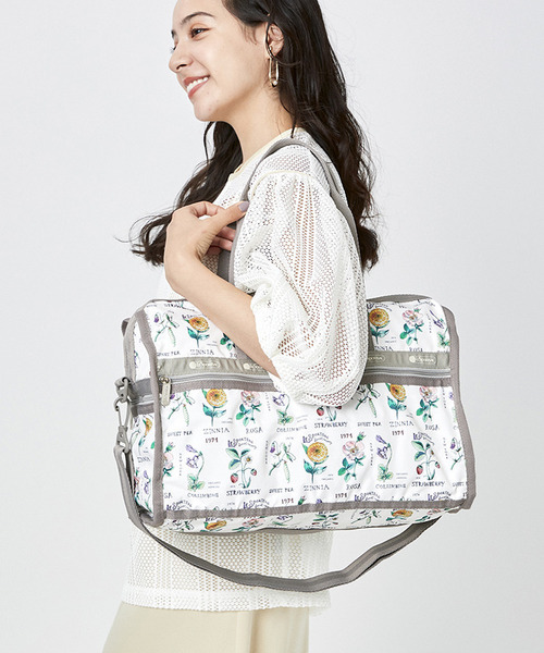 【レスポートサック】トラベル ペイントアート 総柄 ボストンバッグ ベージュ LeSportsac - LESPORTSAC(レスポートサック) ボストンバッグ