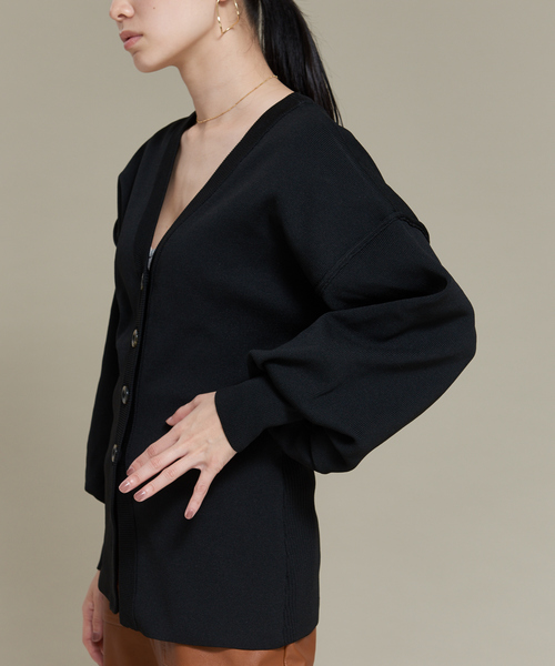 NOMINE（ノミネ）の「【前後着用可】2WAYセパレートレイヤード風プルオーバーカーディガン（カーディガン/ボレロ・レディース・ブラック/レッド/グリーン/グレイッシュベージュ・フリー）」の9枚目の写真