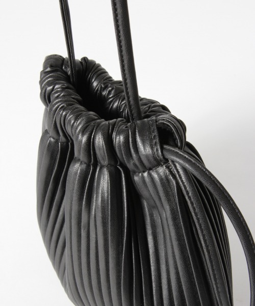 LOWRYS FARM（ローリーズファーム）の「ショルダーバッグ（ショルダーバッグ・レディース・アイボリー・FREE）」の7枚目の写真