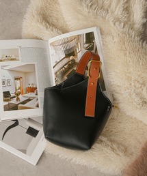 【持つだけで主役級バッグ】2WAYワンハンドルショルダーバッグ S0737【IAMUSE】