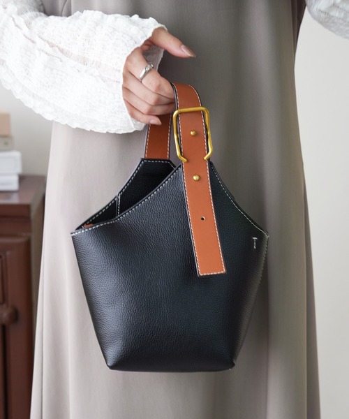 持つだけで主役級バッグ】2WAYワンハンドルショルダーバッグ