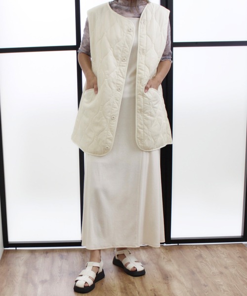 MLI'A（エムリア）の「キルティングベスト（ベスト・レディース・ブラック/カーキ/ピンク/アイボリー・M）」の12枚目の写真