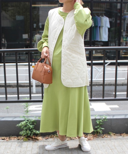 MLI'A（エムリア）の「キルティングベスト（ベスト・レディース・ブラック/カーキ/ピンク/アイボリー・M）」の14枚目の写真