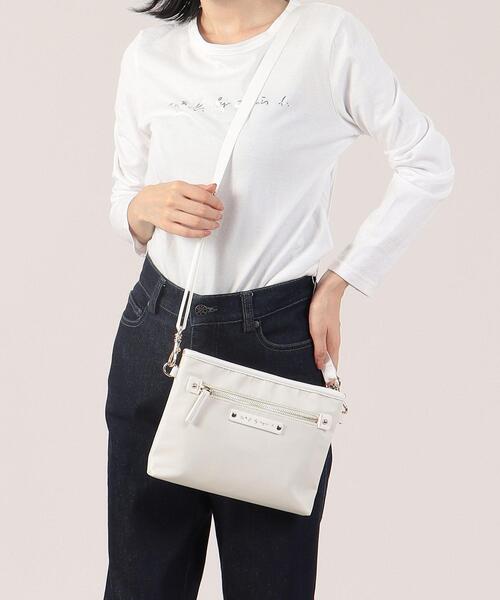 To b. by agnes b.（トゥービーバイアニエスベー）の「WT47 POCHETTE マルチポシェット（ショルダーバッグ・レディース・ホワイト系その他・FREE）」の10枚目の写真