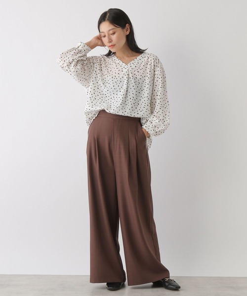 LEPSIM（レプシィム）の「さらキレ＊アソートブラウス　299526（シャツ/ブラウス・レディース・グリーン/オレンジ/ホワイト系その他/ネイビー/グレイッシュベージュ・LARGE/MEDIUM）」の22枚目の写真