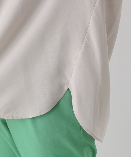 LEPSIM（レプシィム）の「さらキレ＊アソートブラウス　299526（シャツ/ブラウス・レディース・グリーン/オレンジ/ホワイト系その他/ネイビー/グレイッシュベージュ・LARGE/MEDIUM）」の9枚目の写真