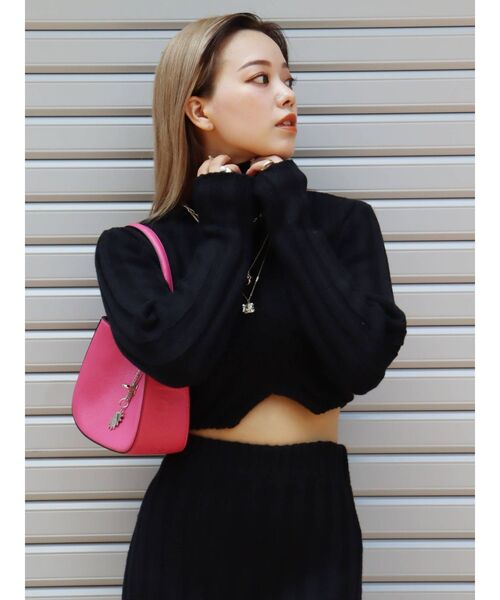 EVRIS（エヴリス）の「タイトクロップドニットトップス【セットアップ着用可能】（ニット/セーター・レディース・ブラック/ブルー/アイボリー・FREE）」の22枚目の写真