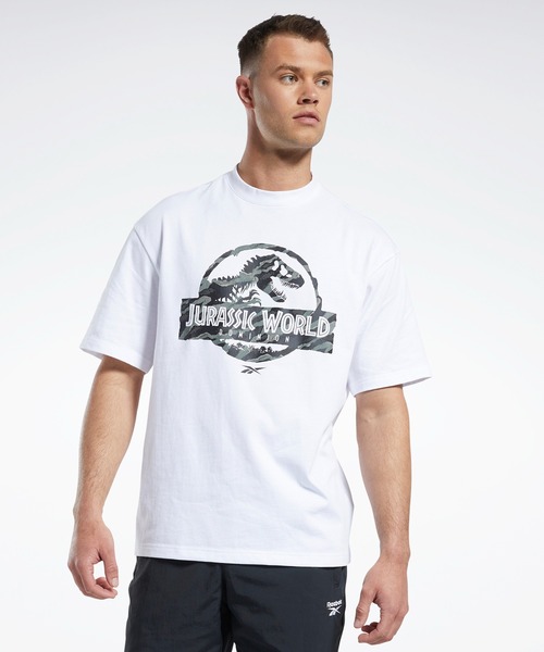 Reebok（リーボック）の「ジュラシック ワールド Tシャツ / Jurassic World T-Shirt（Tシャツ/カットソー・メンズ・ホワイト/グリーン・LARGE/X-LARGE/XX-LARGE/X-SMALL/MEDIUM/XXX-LARGE/SMALL）」の2枚目の写真