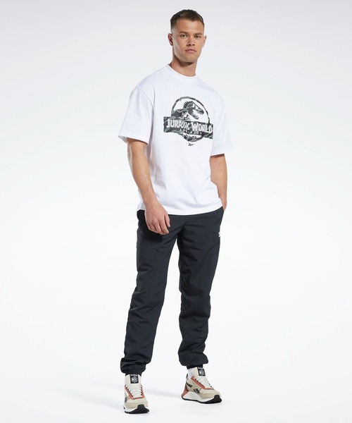 Reebok（リーボック）の「ジュラシック ワールド Tシャツ / Jurassic World T-Shirt（Tシャツ/カットソー・メンズ・ホワイト/グリーン・LARGE/X-LARGE/XX-LARGE/X-SMALL/MEDIUM/XXX-LARGE/SMALL）」の8枚目の写真