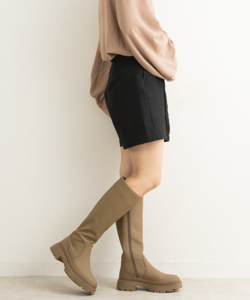 Fabby fabby(ファビィーファビィー)の「マットトラックソールファスナーレスロングブーツ(ブーツ・レディース・カーキ/ベージュ/ブラック・LARGE/MEDIUM/SMALL)」の18枚目の写真