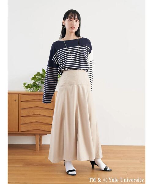 earth music&ecology(アースミュージックアンドエコロジー)の「別注 YALE クレイジー前後2WAYTシャツ(Tシャツ/カットソー・レディース・チャコールグレー/ネイビー/オフホワイト・FREE)」の13枚目の写真