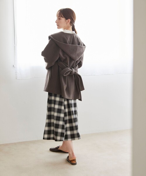 Feroux（フェルゥ）の「フーデットウール コート（その他アウター・レディース・アイボリー系/ダークブラウン系/スカイブルー系・2/1）」の15枚目の写真