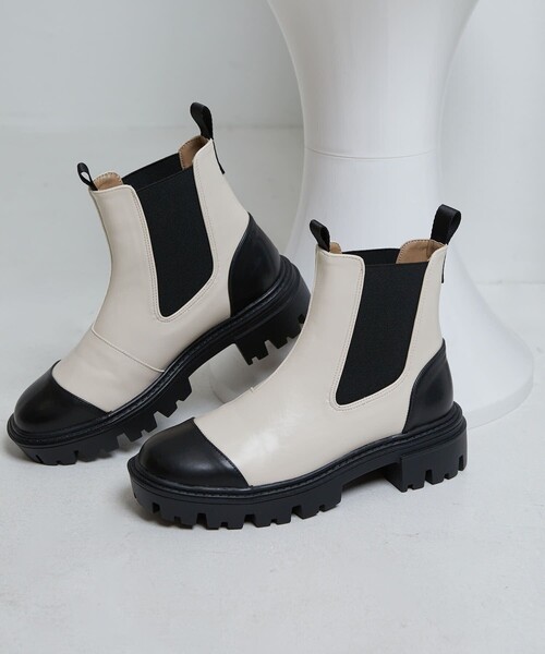 PUBLUX（パブリュクス）の「PUBLUX/パブリュクス トラックソールサイドゴアブーツ（ブーツ・レディース・ブラック/ナチュラル・23/24/25）」の3枚目の写真