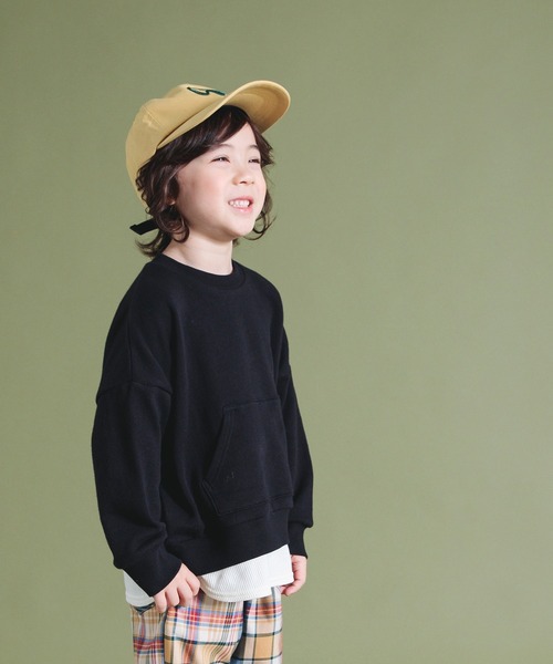 BREEZE（ブリーズ）の「レイヤード風トレーナー（スウェット・キッズ・イエロー/パープル/ブルー/サックスブルー/オレンジ/ブラック/ピンク/レインボー/グリーン・110/130/80/100/120/140/90）」の2枚目の写真