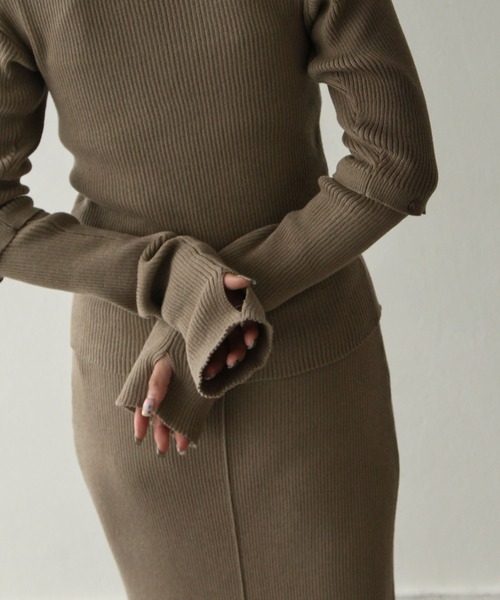 Chillfar（チルファー）の「襟付きアームウォーマーカーデ（カーディガン/ボレロ・レディース・チャコール/グリーン/グレイッシュベージュ/アイボリー・FREE）」の22枚目の写真