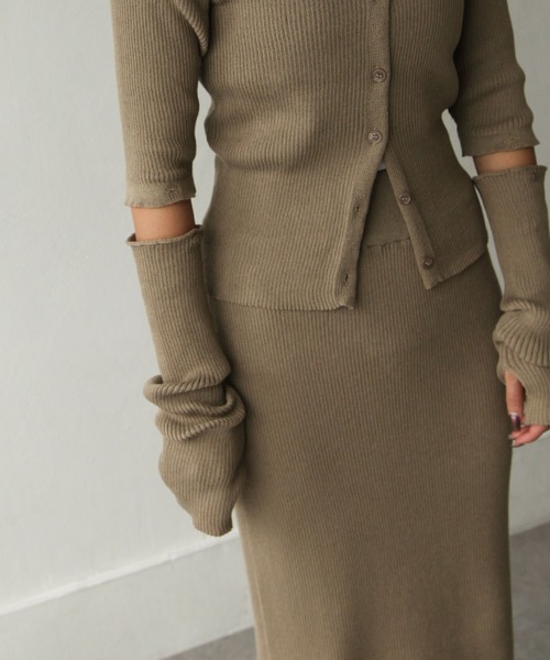 Chillfar（チルファー）の「襟付きアームウォーマーカーデ（カーディガン/ボレロ・レディース・チャコール/グリーン/グレイッシュベージュ/アイボリー・FREE）」の12枚目の写真