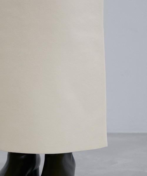 ADAM ET ROPE'（アダムエロペ）の「フォルムニットワンピース（ワンピース・レディース・ブラック/オフホワイト/ブルー・FREE）」の17枚目の写真