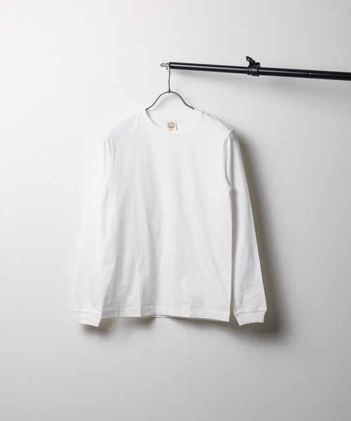 ARCHIVER(アーカイバ)の「【W】【it】【FE3】オーガニックコットンロングスリーブTシャツ(Tシャツ/カットソー・レディース・スミクロ/グレイッシュベージュ/ナチュラル・SMALL/MEDIUM/LARGE)」の2枚目の写真