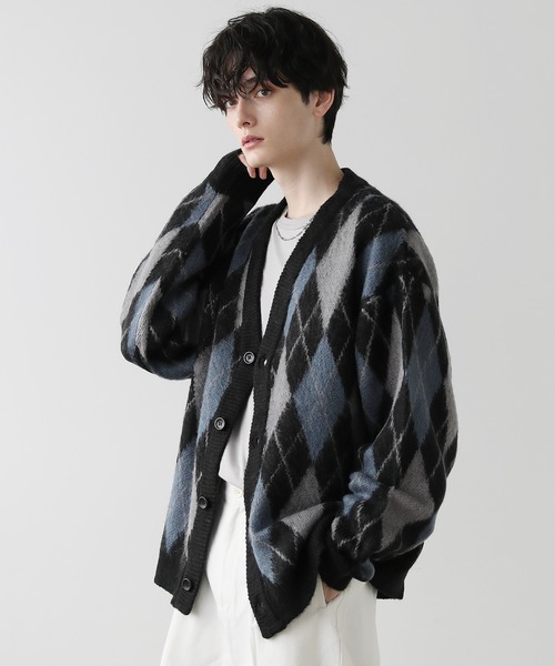 ASTRONOMY（アストロノミー）の「ビックシルエットモヘアライクカーディガン　アーガイル/グラデーション/チェック/フラワー（カーディガン/ボレロ・メンズ・ブラック/ブラウン系/グレー系/チャコール/ブラック系/ブルー系/マスタード/ブラウン・S/M/L）」の7枚目の写真